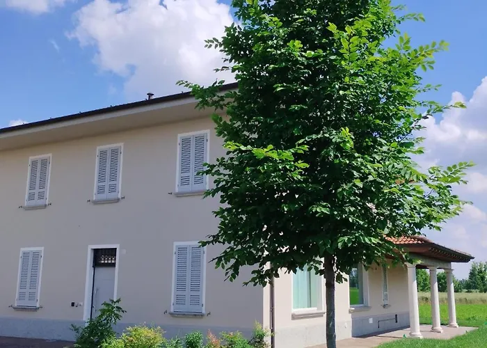 Residenza Alba Chiara Monticelli dʼOngina